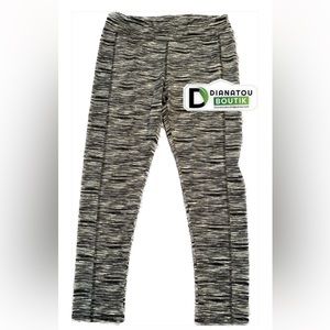 Take A Walk Women’s Active Leggings